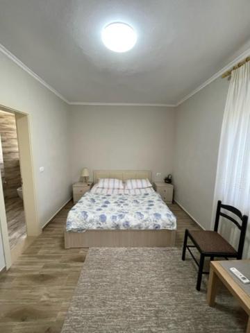New Bazaar Rooms Tirana Bagian luar foto
